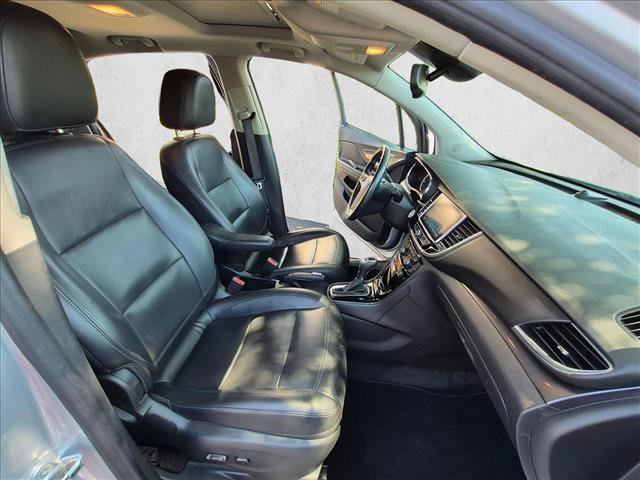 Used 2019 Buick Encore Essence FWD image 20