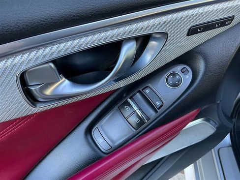 Used 2017 INFINITI Q60 Red Sport 400 image 26