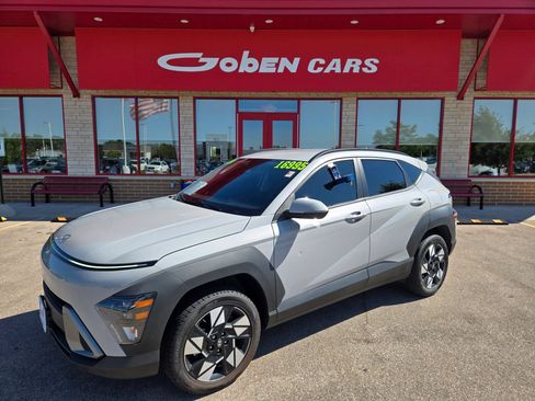 Used 2024 Hyundai Kona SEL AWD/4WD image 1