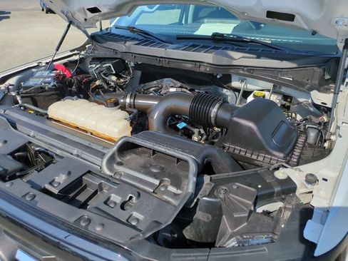 Used 2025 Ford F150 XLT w/ Equipment Group 301A Standard AWD/4WD image 33