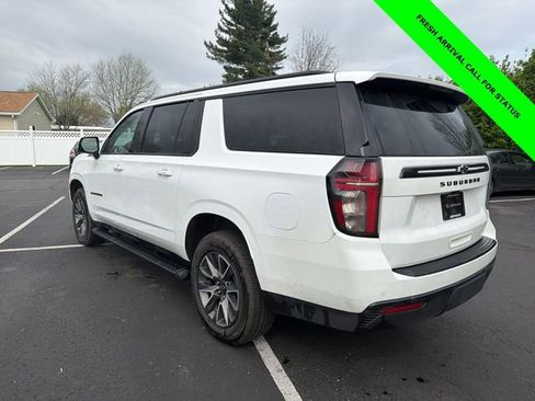 Used 2024 Chevrolet Suburban Z71 w/ Luxury Package image 8