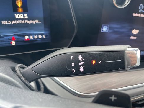 Certified 2025 Chevrolet Tahoe Premier image 30