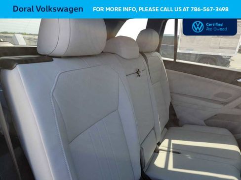 Used 2023 Volkswagen Tiguan SE R-Line image 29