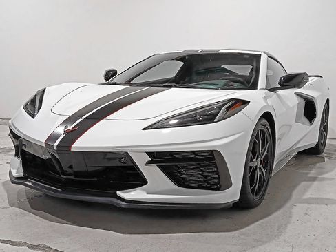 Used 2020 Chevrolet Corvette Stingray Premium Cpe w/ 3LT Preferred Equipment Group RWD image 3