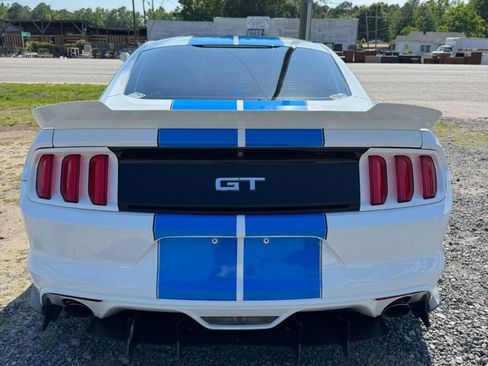 Used 2016 Ford Mustang GT RWD image 8