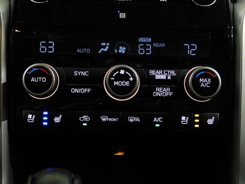 Used 2020 Subaru Ascent Touring AWD/4WD image 39