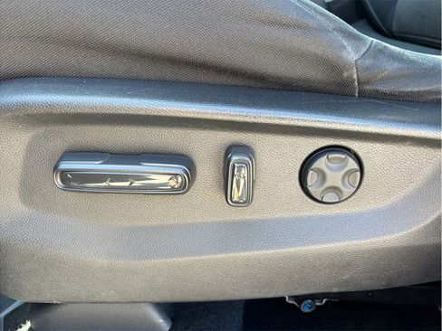 Used 2022 Honda CR-V EX image 18