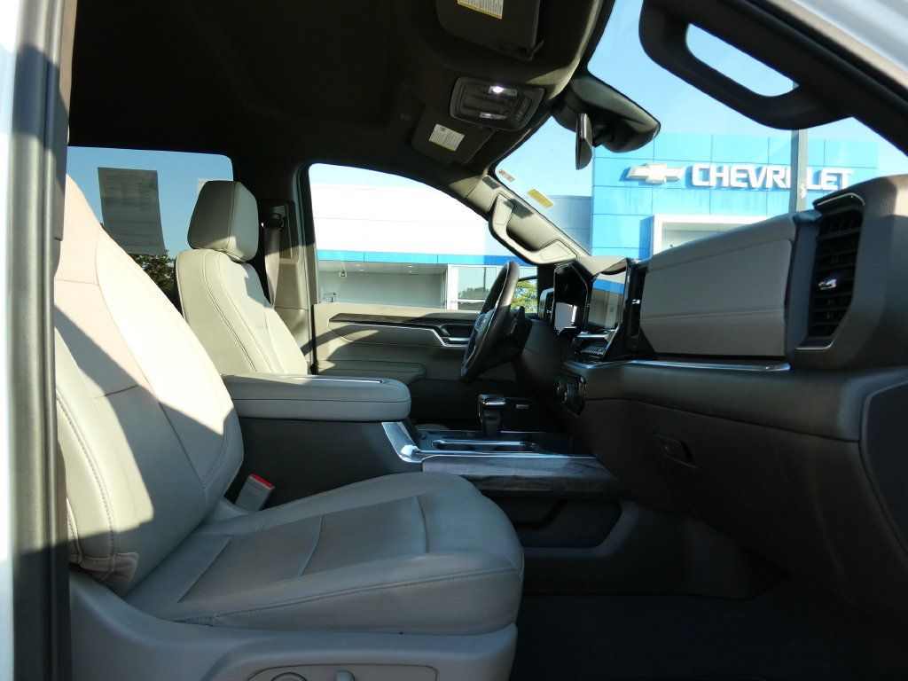 Certified 2022 Chevrolet Silverado 1500 LTZ AWD/4WD image 14