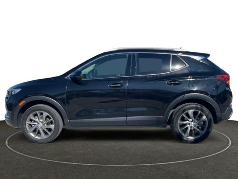 Used 2022 Buick Encore GX Essence w/ Advanced Technology Package image 2