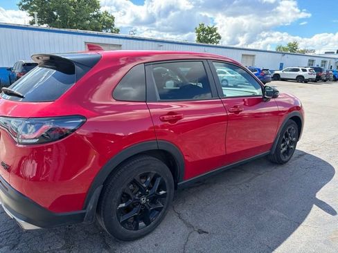 Used 2023 Honda HR-V Sport image 6