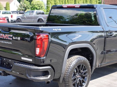 Used 2025 GMC Sierra 1500 Elevation AWD/4WD image 13