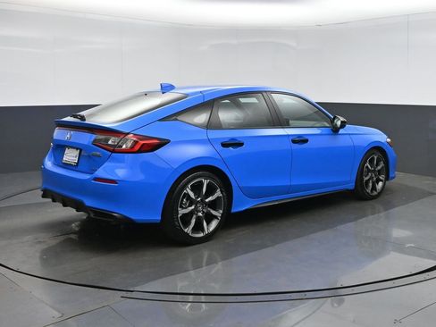 Used 2025 Honda Civic Sport Touring image 7