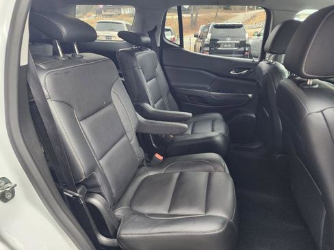 Used 2017 GMC Acadia SLT image 8