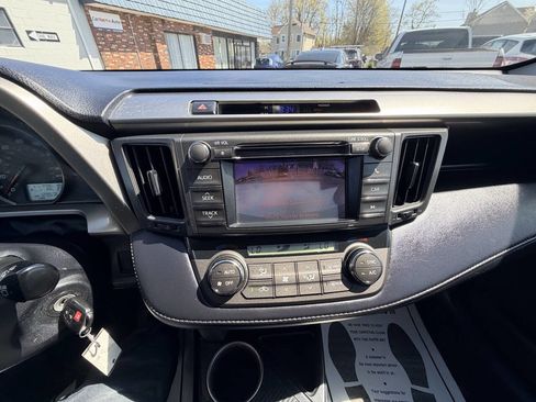 Used 2013 Toyota RAV4 XLE image 52