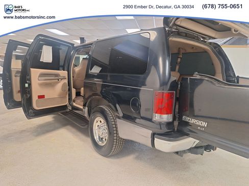 Used 2003 Ford Excursion XLT RWD image 14