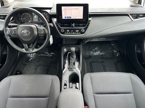 Used 2023 Toyota Corolla LE image 13