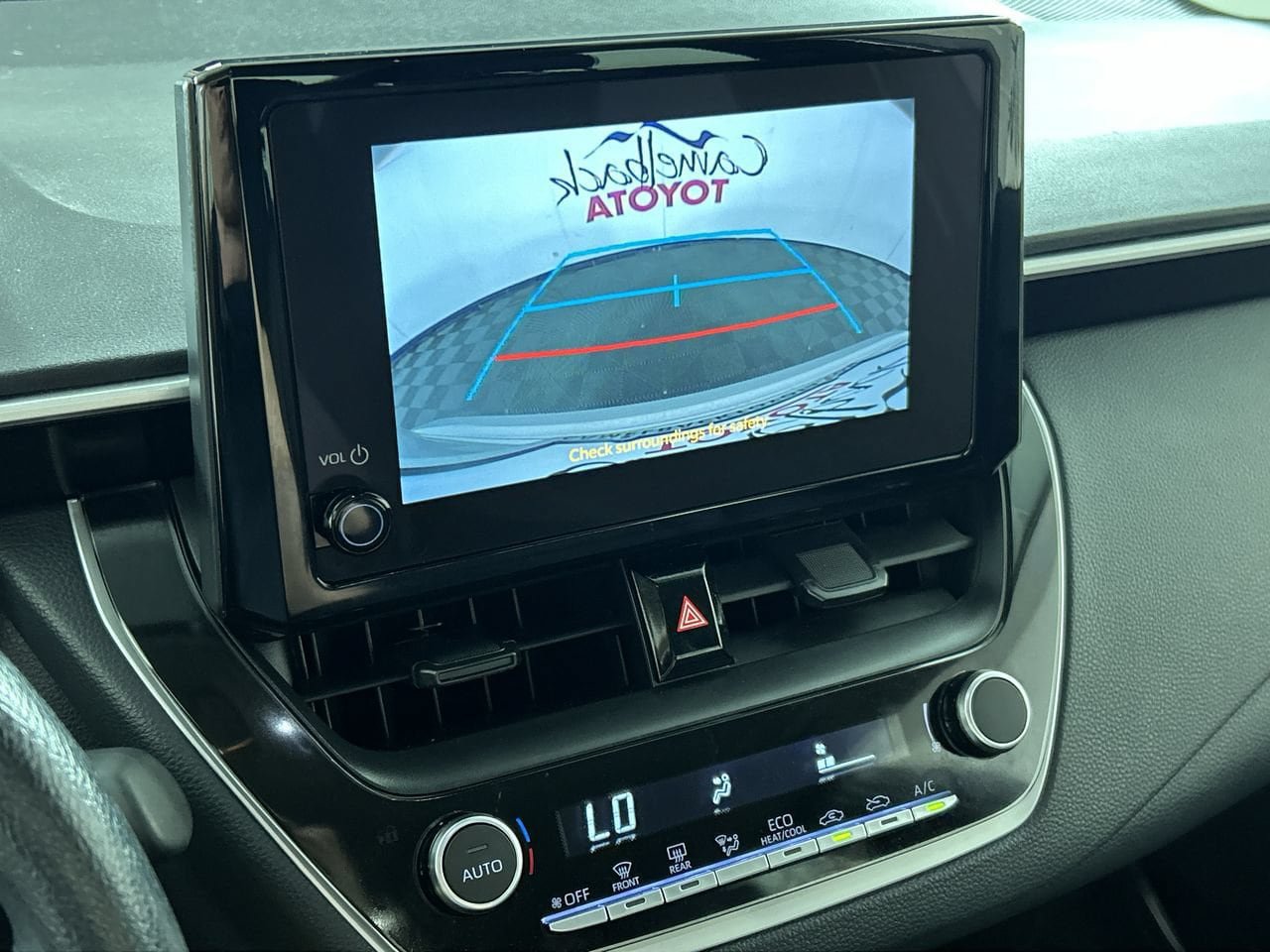 Used 2025 Toyota Corolla LE FWD image 18