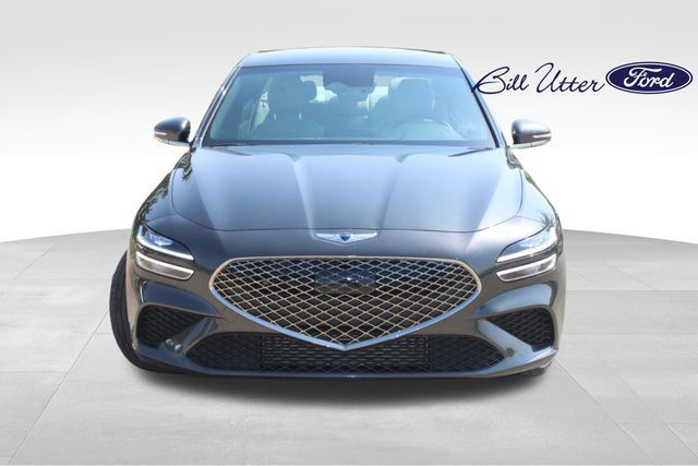 Used 2023 Genesis G70 2.0T RWD image 2