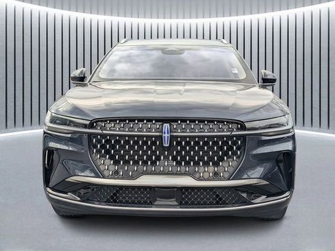 Certified 2024 Lincoln Nautilus Reserve w/ Equipment Group 203A image 9