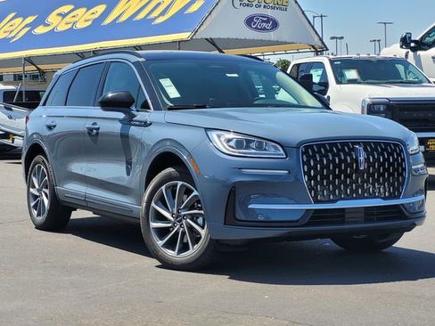 New 2026 Lincoln Corsair Grand Touring image 1
