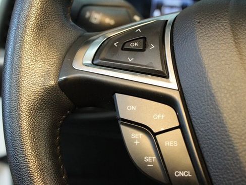 Used 2022 Ford Edge SEL w/ Convenience Package image 19