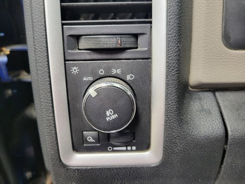 Used 2010 Dodge Ram 1500 Truck SLT w/ Big Horn Regional Pkg image 4