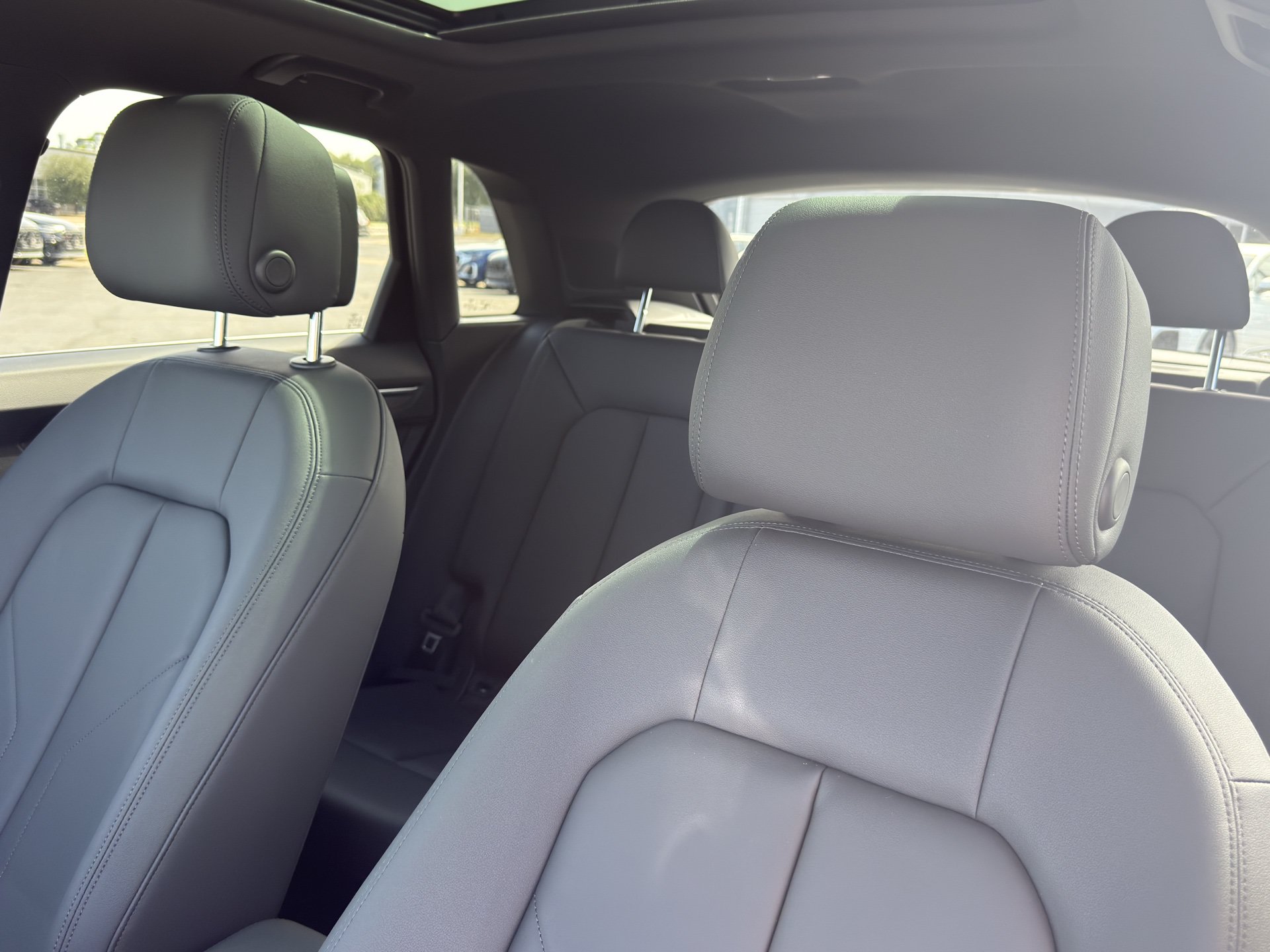 Certified 2022 Audi Q3 2.0T Premium AWD/4WD image 9