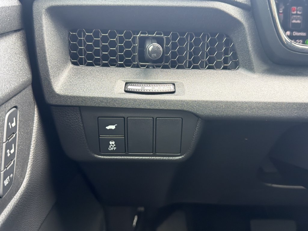 Used 2024 Honda CR-V Sport-L image 29