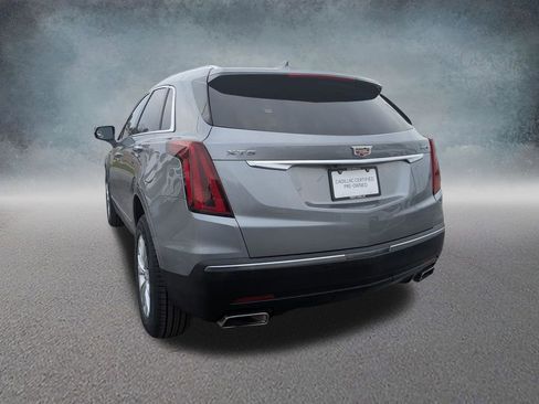 Certified 2024 Cadillac XT5 Luxury image 3