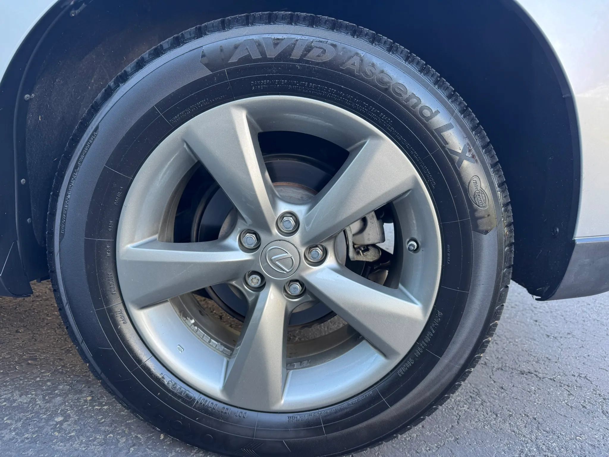 Used 2013 Lexus RX 450h AWD w/ Navigation Pkg image 20