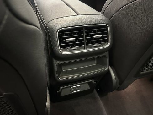Certified 2024 Mercedes-Benz GLE 450 4MATIC image 25