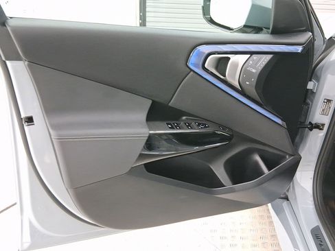 New 2026 BMW X3 xDrive30 w/ Premium Package image 18