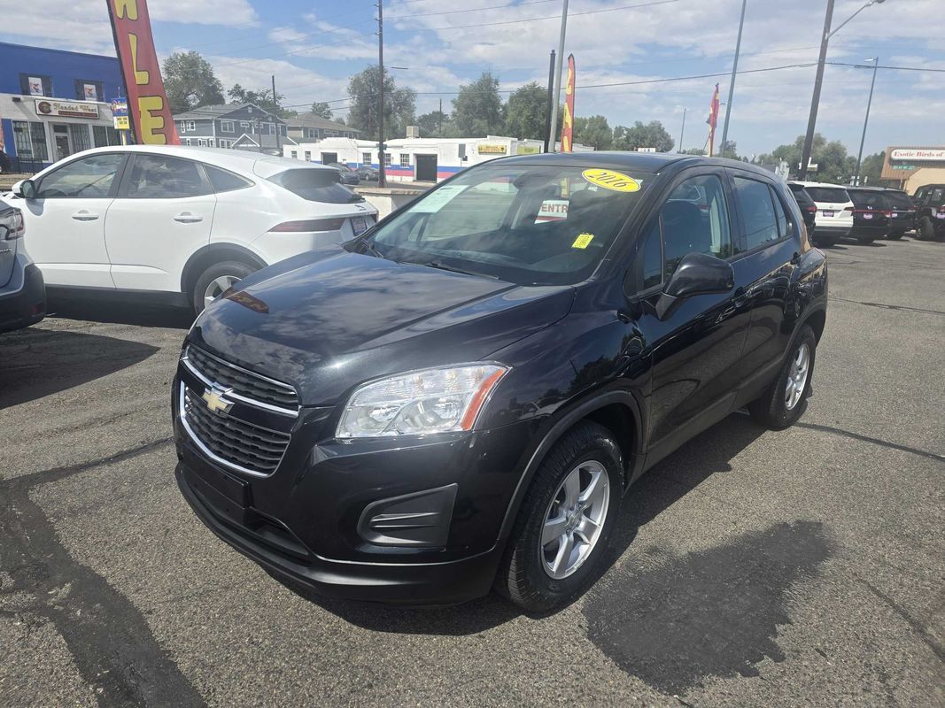 Used 2016 Chevrolet Trax LS AWD/4WD image 1