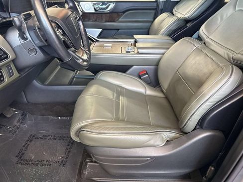 Certified 2023 Lincoln Navigator Black Label AWD/4WD image 12