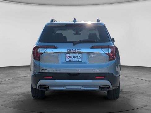 Used 2023 GMC Acadia SLT w/ Preferred Package AWD/4WD image 6