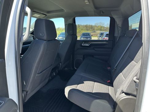 Used 2025 Chevrolet Silverado 2500 LT w/ Convenience Package AWD/4WD image 13