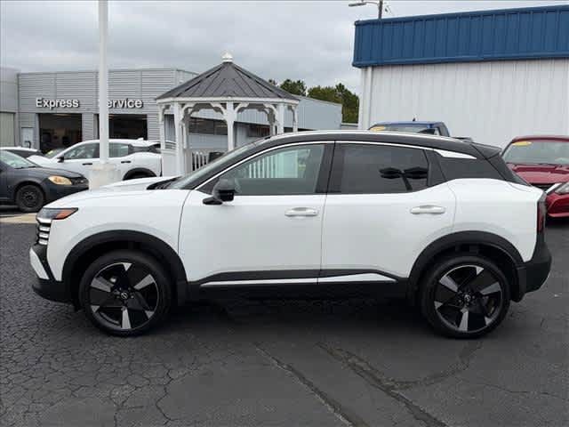 Used 2026 Nissan Kicks SR FWD image 7