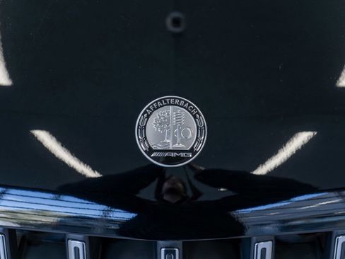 New 2026 Mercedes-Benz GLS 63 AMG 4MATIC image 5