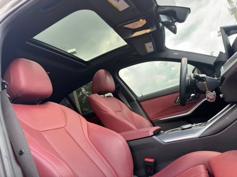 Used 2023 BMW 330i Sedan w/ M Sport Package RWD image 10