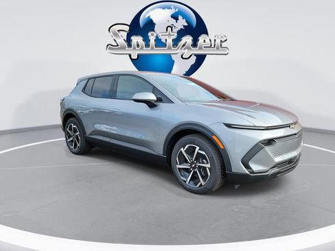 New 2026 Chevrolet Equinox EV LT w/ Comfort Package image 2