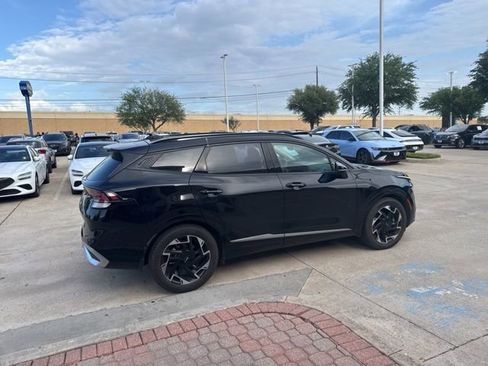 Certified 2024 Kia Sportage SX image 9