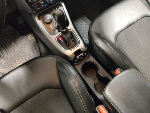 Used 2019 Jeep Compass Latitude w/ Popular Equipment Group AWD/4WD image 26