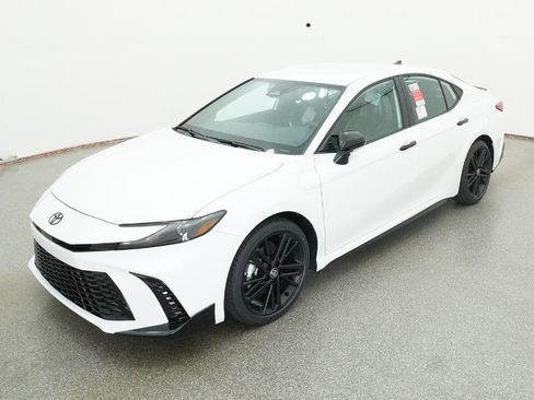 New 2026 Toyota Camry Hybrid image 23
