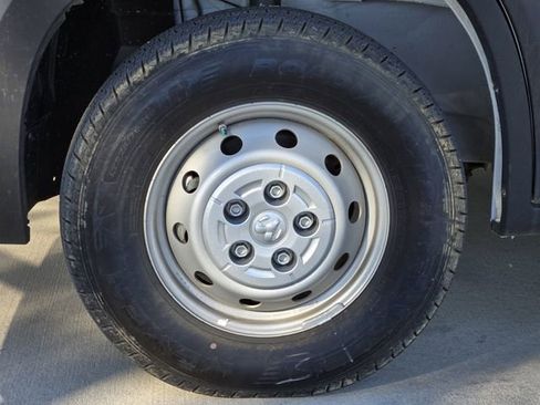 Used 2023 RAM ProMaster 3500 w/ Convenience Group image 11