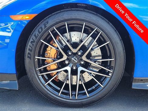 Used 2024 Nissan GT-R Premium w/ Premium Interior Package AWD/4WD image 29