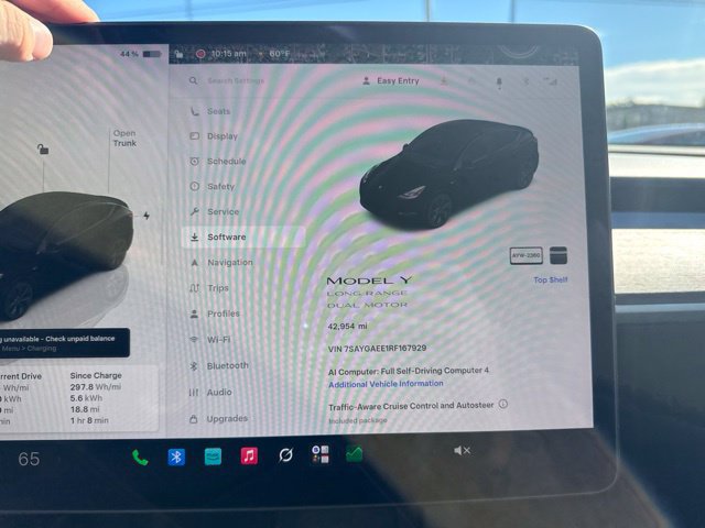 Used 2024 Tesla Model Y Long Range AWD/4WD image 30