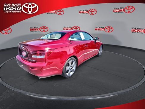 Used 2011 Lexus IS 350C RWD image 7