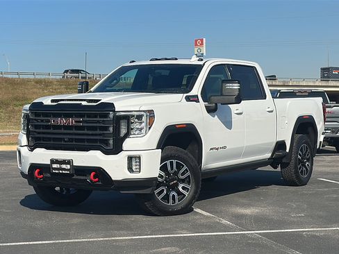 Used 2023 GMC Sierra 2500 AT4 w/ AT4 Premium Plus Package image 2