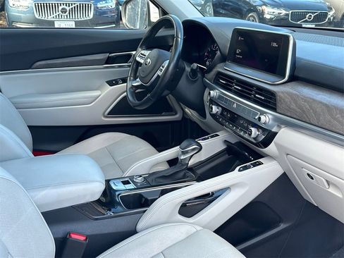 Used 2021 Kia Telluride EX w/ EX Premium Package image 13