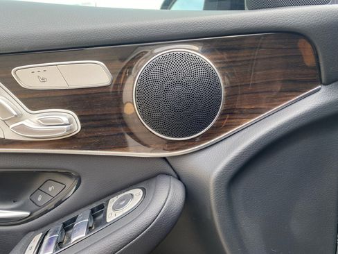 Used 2022 Mercedes-Benz GLC 300 image 28